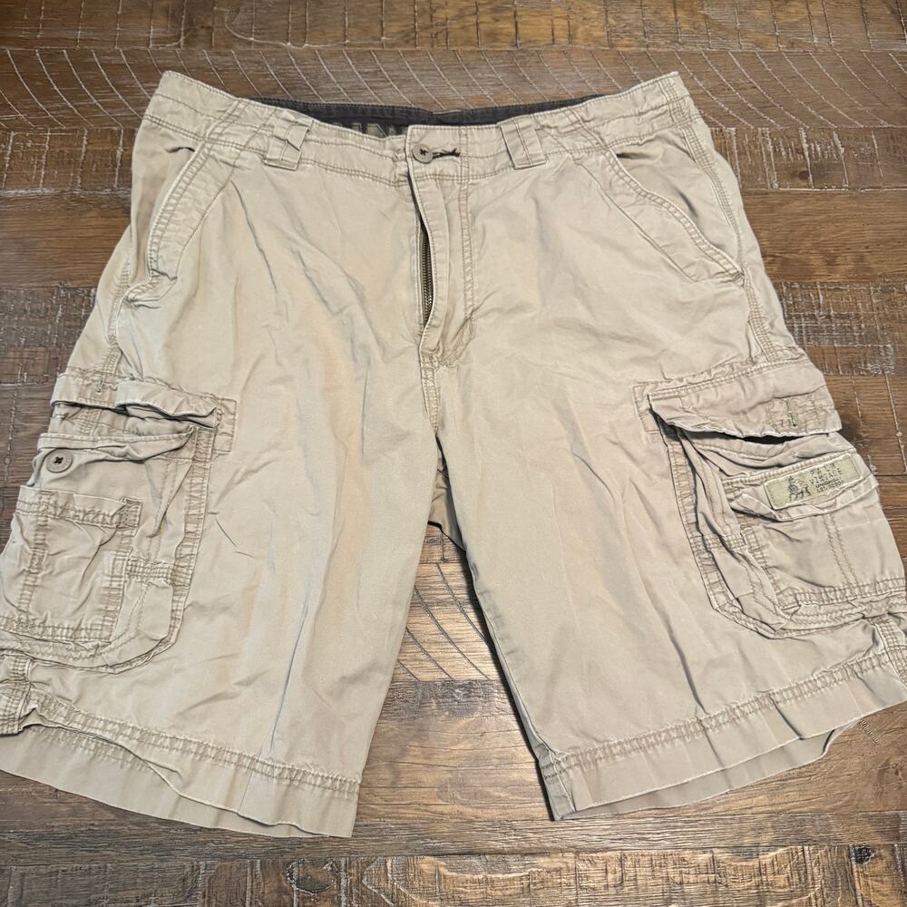 Unionbay Mens Size 34 Cargo Shorts Tan Khaki Palm Vintage Multi Pocket Cotton